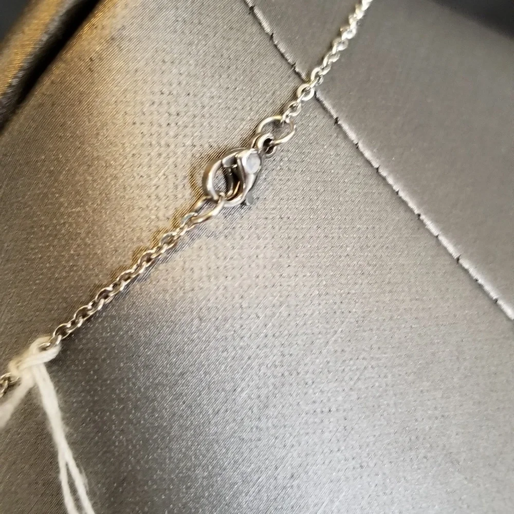 NECKLACE - Picture 3 of 4